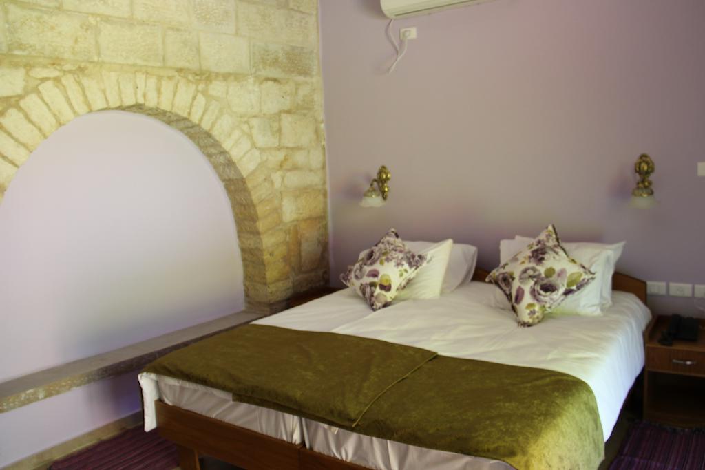 Dar Sitti Aziza Hotel Bethlehem Room photo